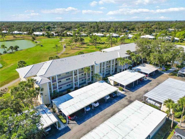 433 CERROMAR LANE 440, Venice, FL 34293