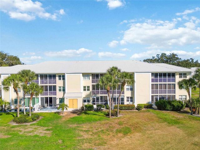 433 CERROMAR LANE 440, Venice, FL 34293