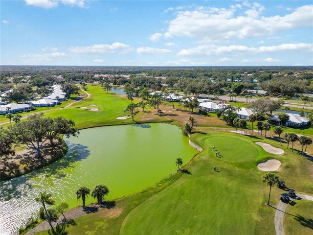 433 CERROMAR LANE 440, Venice, FL 34293