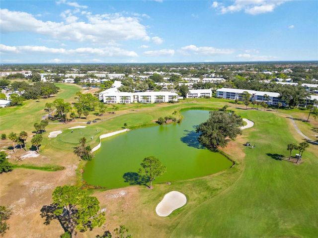 433 CERROMAR LANE 440, Venice, FL 34293