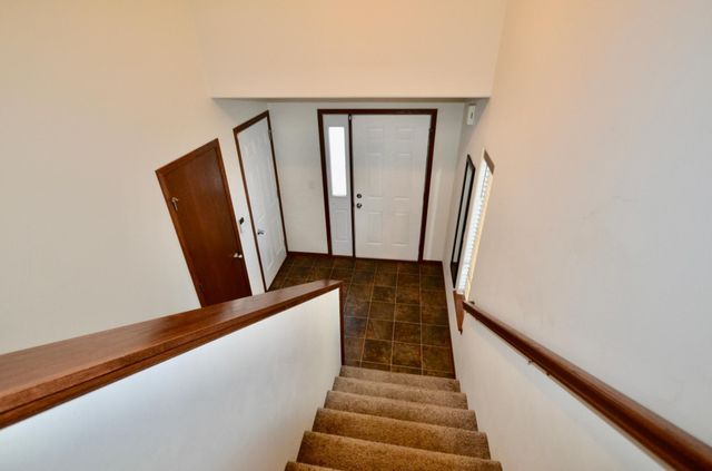 445 Foxtail Drive E, West Fargo, ND 58078