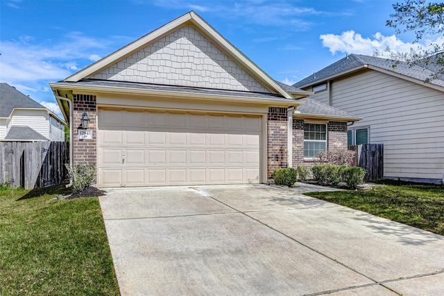 12943 Pecan Shores Drive, Houston, TX 77044