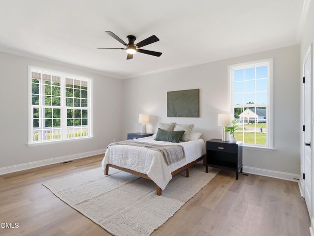15 Davis Cir Drive, Zebulon, NC 27597