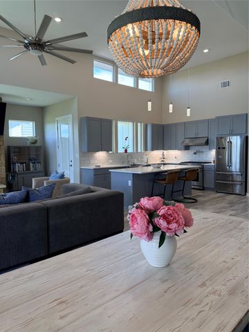2108 Patriot DR, Lago Vista, TX 78645