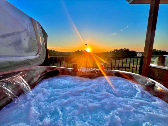 2108 Patriot DR, Lago Vista, TX 78645