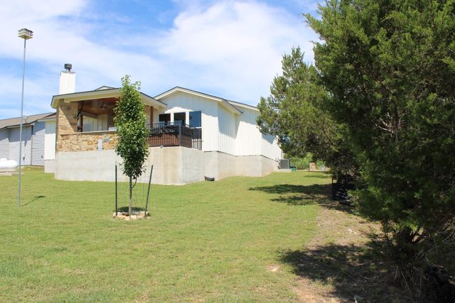 2108 Patriot DR, Lago Vista, TX 78645