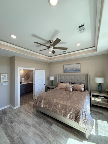 2108 Patriot DR, Lago Vista, TX 78645