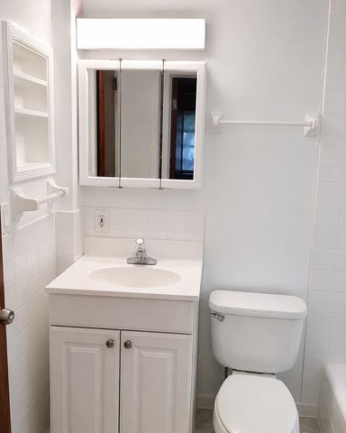 601 NE 33RD Street, Oakland Park, FL 33334
