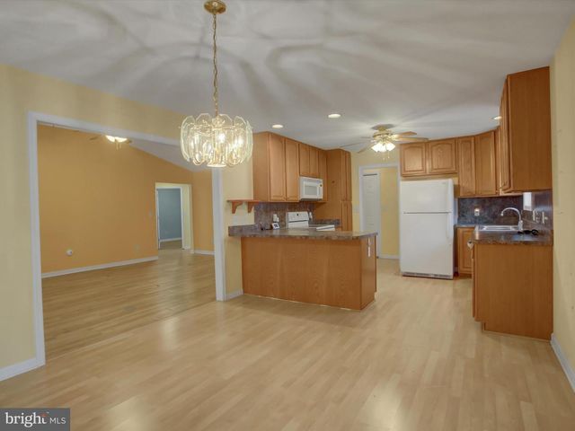 245 LANTERN LANE, Chambersburg, PA 17201