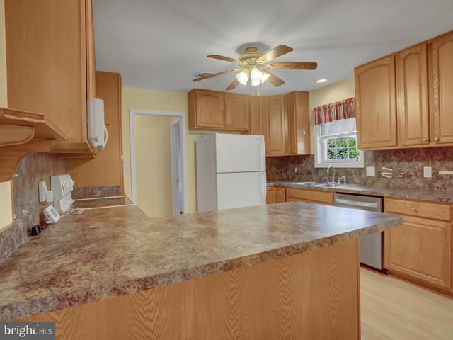 245 LANTERN LANE, Chambersburg, PA 17201