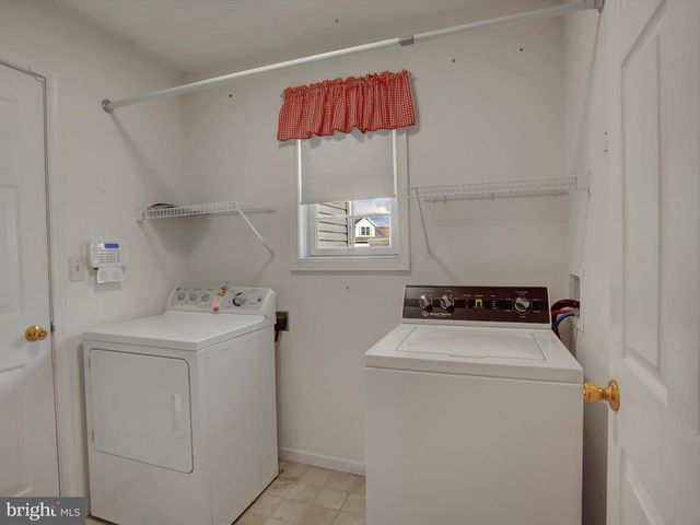 245 LANTERN LANE, Chambersburg, PA 17201