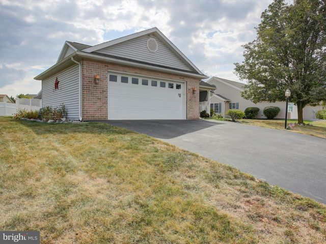 245 LANTERN LANE, Chambersburg, PA 17201
