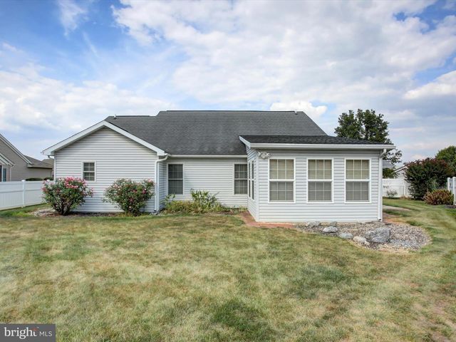 245 LANTERN LANE, Chambersburg, PA 17201