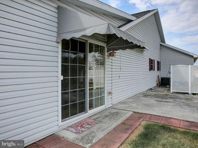 245 LANTERN LANE, Chambersburg, PA 17201