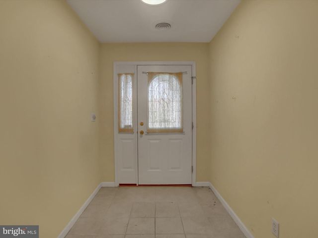 245 LANTERN LANE, Chambersburg, PA 17201