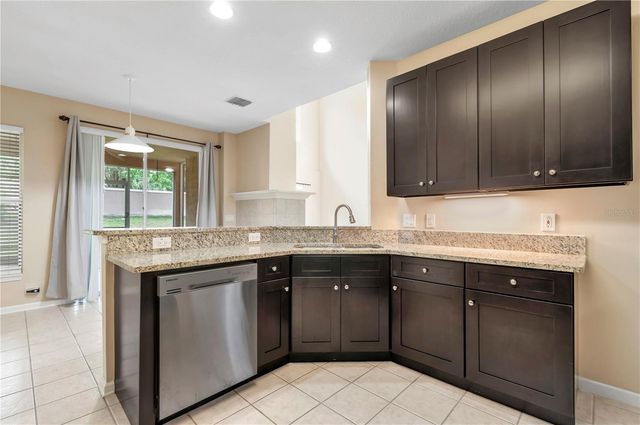 7320 CYPRESS GROVE ROAD 70, Orlando, FL 32819