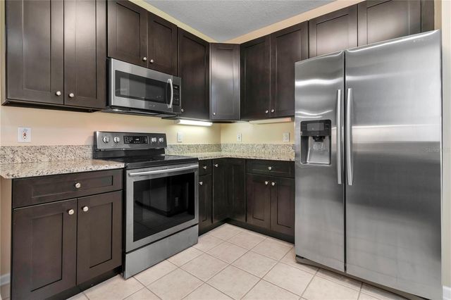 7320 CYPRESS GROVE ROAD 70, Orlando, FL 32819