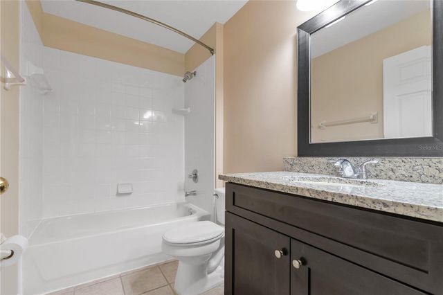 7320 CYPRESS GROVE ROAD 70, Orlando, FL 32819