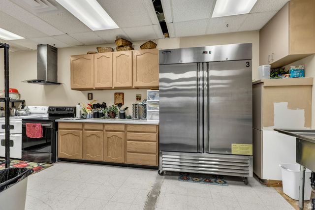 4115 W SAMS BLVD, Salt Lake City, UT 84118