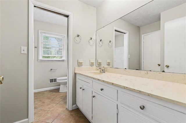 4938 Kings, Douglasville, GA 30135