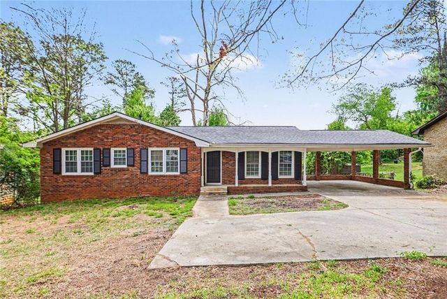 4938 Kings, Douglasville, GA 30135