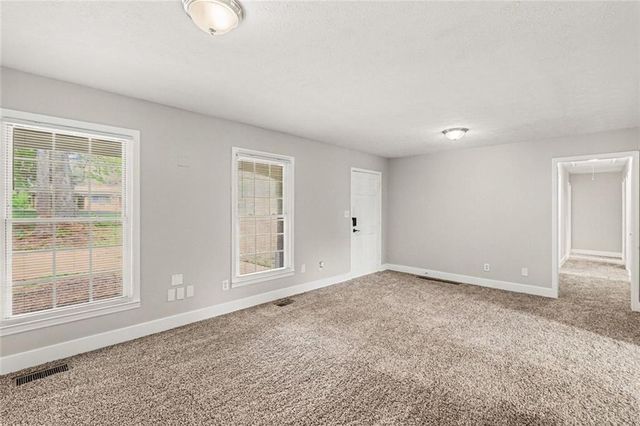 4938 Kings, Douglasville, GA 30135