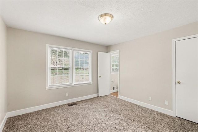 4938 Kings, Douglasville, GA 30135