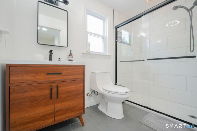 37 Quaker Road, Hamden, CT 06517