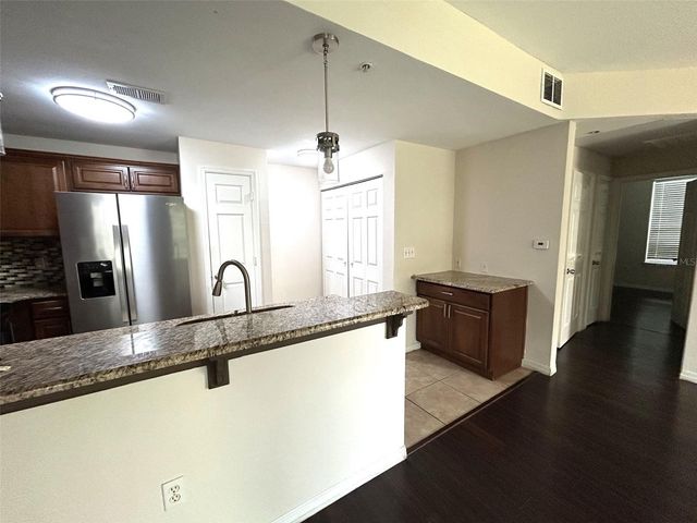 2015 ERVING CIRCLE 208, Ocoee, FL 34761