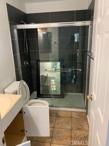 14005 Arthur Avenue 1, Paramount, CA 90723