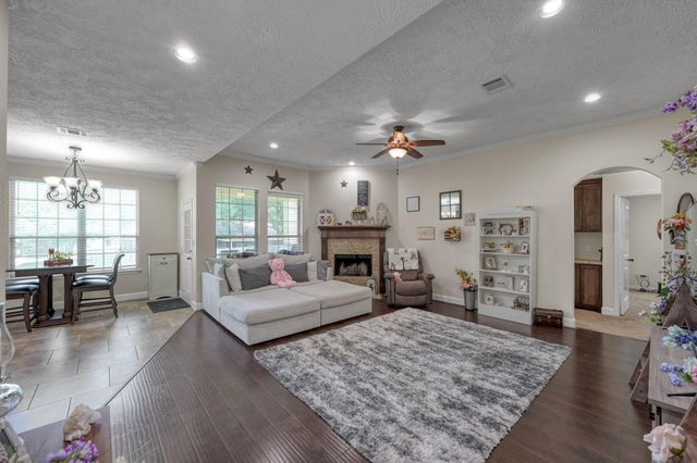 9766 Twin Shores Drive, Willis, TX 77318
