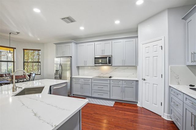 9413 TOULON BOULEVARD, Seffner, FL 33584