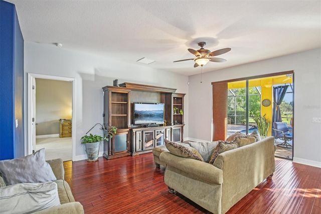 9413 TOULON BOULEVARD, Seffner, FL 33584