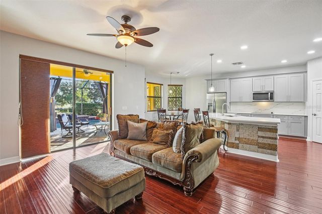 9413 TOULON BOULEVARD, Seffner, FL 33584