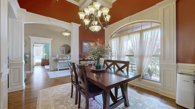 110 Avalon Bay Dr, Old Hickory, TN 37138