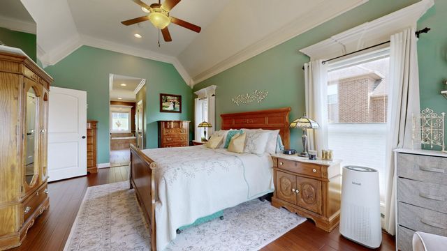 110 Avalon Bay Dr, Old Hickory, TN 37138
