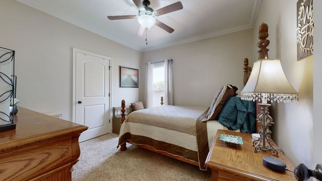 110 Avalon Bay Dr, Old Hickory, TN 37138