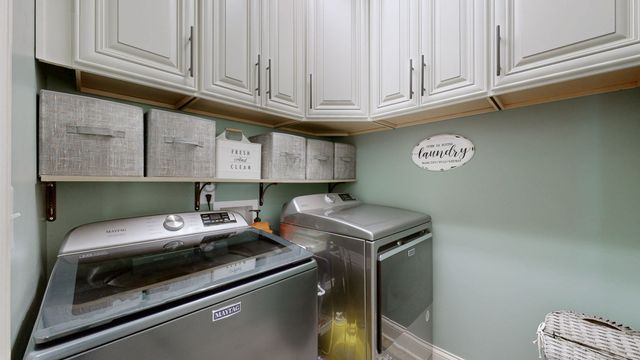 110 Avalon Bay Dr, Old Hickory, TN 37138