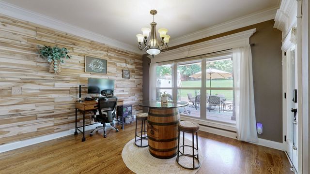 110 Avalon Bay Dr, Old Hickory, TN 37138