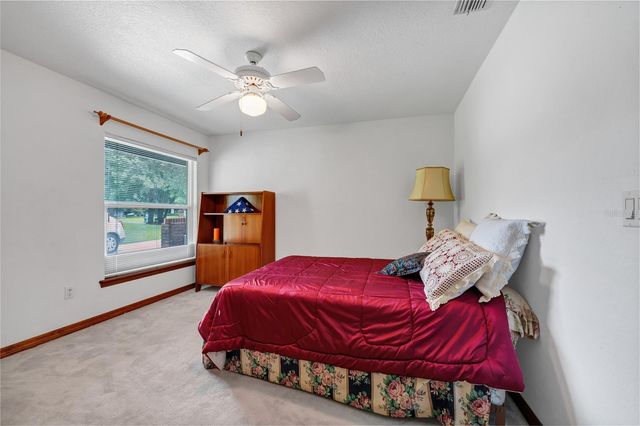2798 PICKETT DOWNS DR, Oviedo, FL 32766