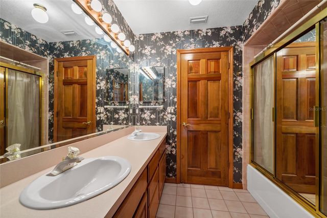 2798 PICKETT DOWNS DR, Oviedo, FL 32766