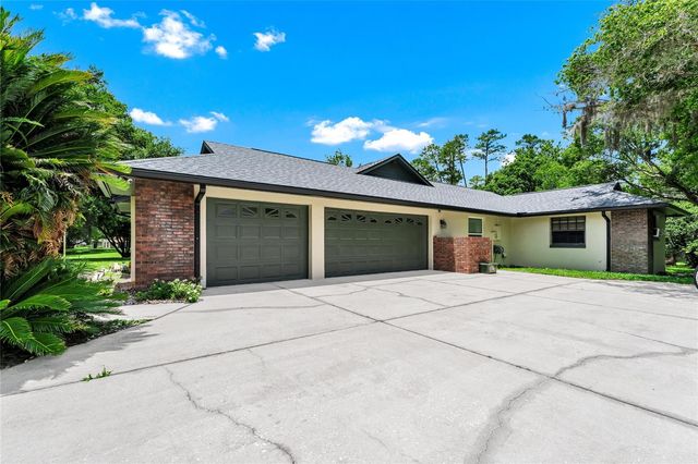 2798 PICKETT DOWNS DR, Oviedo, FL 32766
