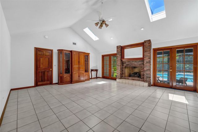 2798 PICKETT DOWNS DR, Oviedo, FL 32766