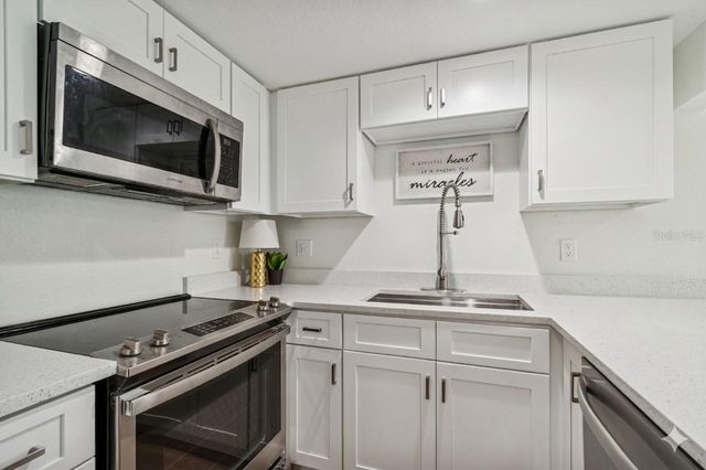 718 HAVEN PLACE 718, Tarpon Springs, FL 34689