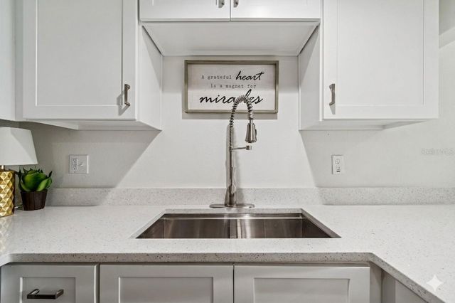 718 HAVEN PLACE 718, Tarpon Springs, FL 34689