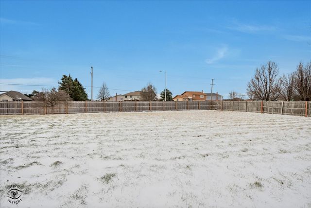 7960 W Frankfort Square Road, Frankfort, IL 60423