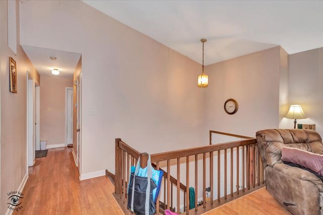 7960 W Frankfort Square Road, Frankfort, IL 60423