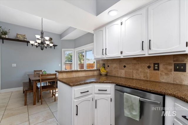 4776 N Pennfield Pl, Boise, ID 83713