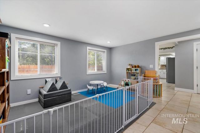 4776 N Pennfield Pl, Boise, ID 83713