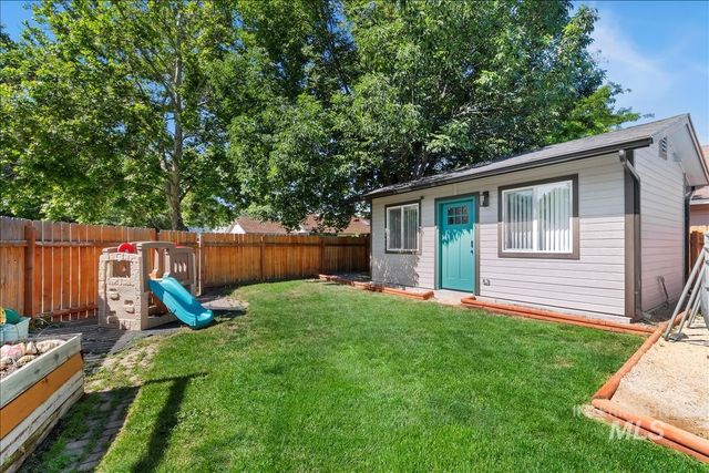 4776 N Pennfield Pl, Boise, ID 83713